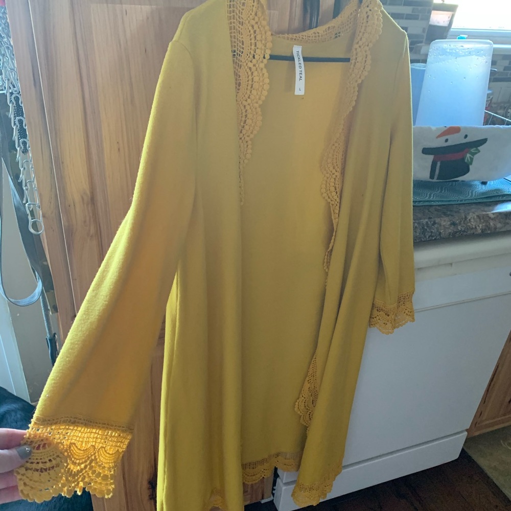 Beautiful Mustard Cardigan Sz Lg